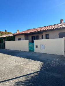 Photo de galerie - Mur descendu proprement d’un seul bloc, puis remise en état complète avec finition et peinture. Travail propre et soigné pour un rendu net et durable.