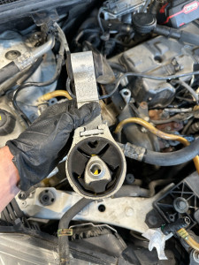 Photo de galerie - Remplacement support moteur