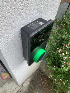 Photo de galerie - Borne électrique monophasé 