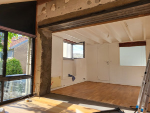 Photo de galerie - Création frangement dans mur en pierres 