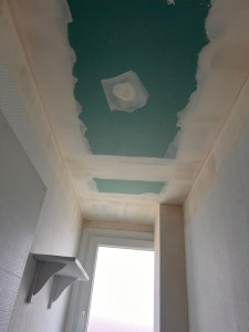 Photo de galerie - Faux plafond en hydrofuge 