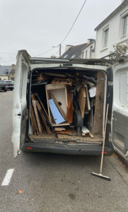 Photo de galerie - Encombrants 