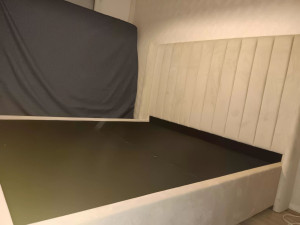 Photo de galerie - Montage lit coffre 