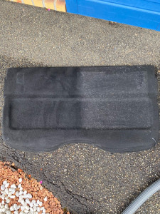 Photo de galerie - Avant/Après - Nettoyage plage arrière remplie de poils 