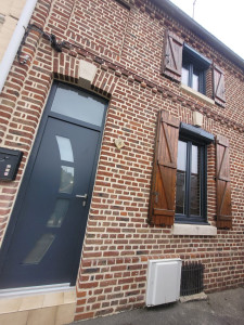 Photo de galerie - Pose porte d'entrée,  fenêtres et volets