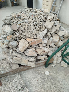 Photo de galerie - Débarras de 3 m3 de gravats 