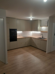 Photo de galerie - Montage cuisine incluse plomberie, électricité design.  devis gratuit.