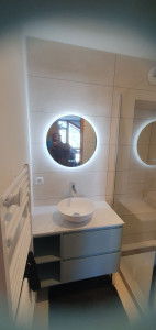 Photo de galerie - Salle de douche réalisée, plomberie, carrelage, faïence. 