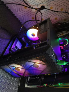 Photo de galerie - Montage d'un pc gamer fixe