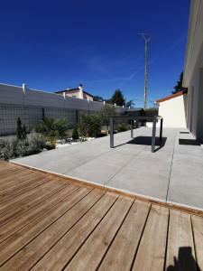 Photo de galerie -  création d'une terrasse sur plot. 