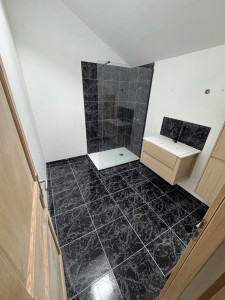 Photo de galerie - 45x45 noir