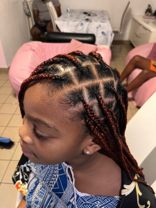 Photo de galerie - Knotless braids court