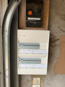 Photo de galerie - Remplacement tableau électrique 