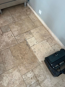 Photo de galerie - Décapage travertin multiwah