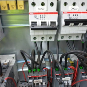 Photo de galerie - Maintenance préventive et curative des électroménager,  chauffage ,climatisation, plomberie et électricité. 