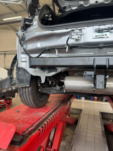 Photo de galerie - Réparation voiture