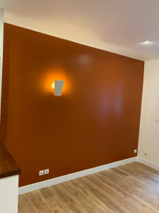 Photo de galerie - Peinture murale coloré.