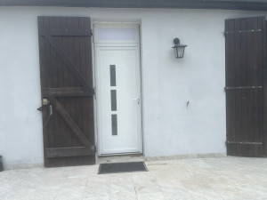 Photo de galerie - Pose de porte sur mesure remplacement