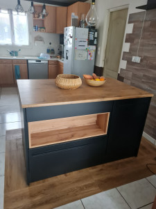 Photo de galerie - Montage îlot central 