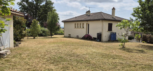 Photo de galerie - Remise en état d'un terrain en broussaille.
