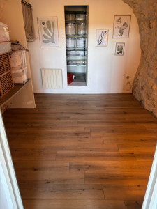 Photo de galerie - Carrelage effet parquet 