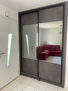 Photo de galerie - Pose porte de placard coulissante