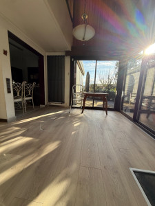 Photo de galerie - Parquet flottant 10mm 