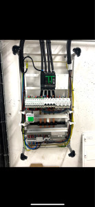 Photo de galerie - Armoire électrique 