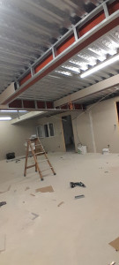 Photo de galerie - Réalisation des cloisons en BA13 avec faux plafond 