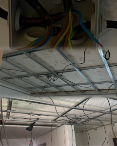 Photo de galerie - Installation des spots au plafond 