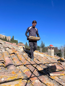 Photo de galerie - Découvrement de la toiture complète ! et recouvrement. 