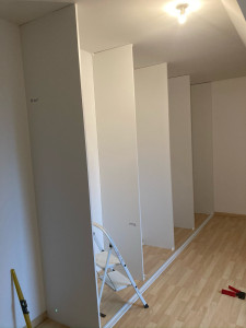 Photo de galerie - Aménagement d’un dressing sur mesure 