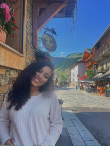 Photo de galerie - Je garde , aide , travaille avec vos enfants si vous le souhaitez diplômé et ayant le bafa je peux également aider en tant que aide au devoirs ! 