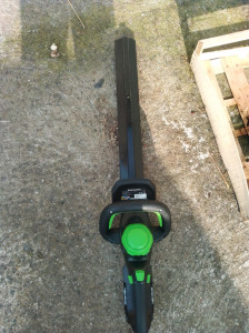 Photo de galerie - Taille-haie