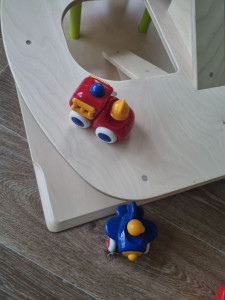 Photo de galerie - Petites voitures ? 