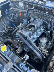 Photo de galerie - Mitsubishi Pajero, moteur 4D56TD, : Remplacement culasse, kit distribution, kit courroie d’arbres d’équilibrage, kit courroie d’accessoires 