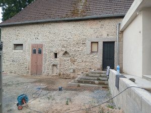 Photo de galerie - Joint de pierre sur façade  gratter 