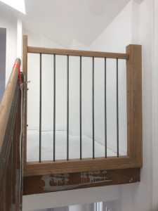 Photo de galerie - Fabrication et pose d’un garde corps en chêne massif 