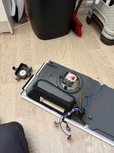 Photo de galerie - Remplacement ventilateur Frigo 