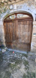 Photo de galerie - Ponçage décapage  
traitement saturateur 2 couches 
lasures de protection 2 couches .
