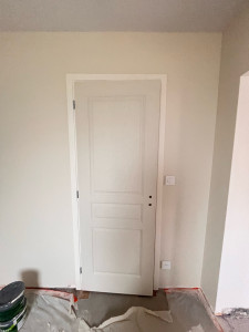 Photo de galerie - Pose de porte intérieure