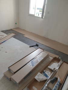 Photo de galerie - Pose d une sous couche et parquet 