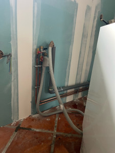 Photo de galerie - Création arrivées d’eau en cuivre, évacuation pvc, avant pose cuisine 