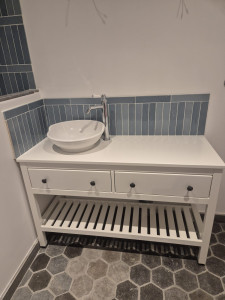 Photo de galerie - Salle de bain rénové. 