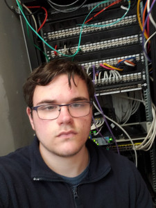 Photo de galerie - Raccordement du réseau pour une entreprise de petite taille. 