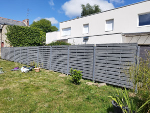 Photo de galerie - Clôture 60m panneau bois 