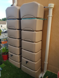 Photo de galerie - Mise en place de 2 récupérateurs d eau de pluie 