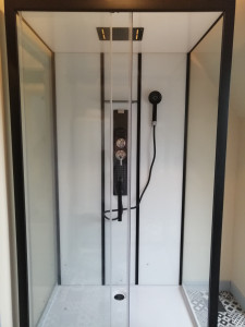 Photo de galerie - Bricolage et multi services