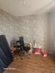 Photo de galerie - Ici, nous avions un chantier de papier peint 