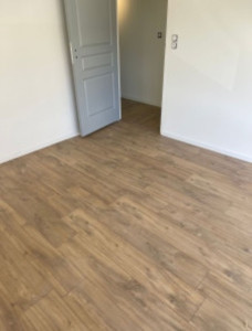 Photo de galerie - Pose de parquet flottant